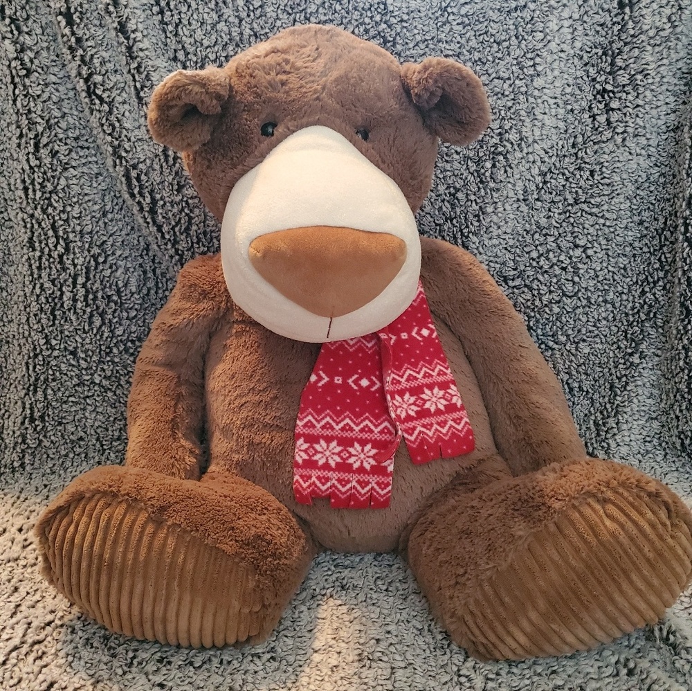Plush bear